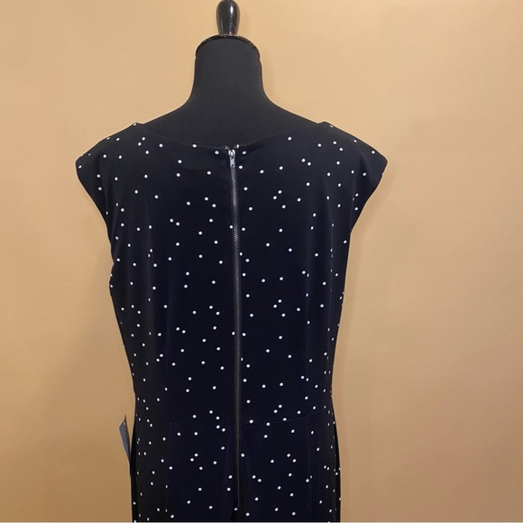 Gabby Skye Black White Sleeveless Polka Dot Fit & Flare Midi Dress 16 NWT - Picture 8 of 9